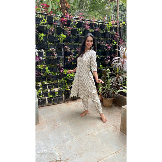 WHITE COTTON TROUSER WITH BAGH HAND BLOCK PRINTS