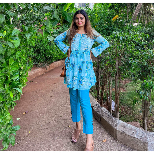 Blue Floral Short Kurti With Chikankari Work